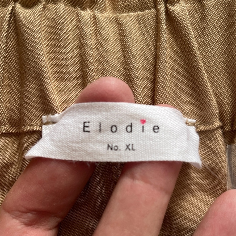 Elodie Women's Tan Button-Up Pants - Picture 3 of 16